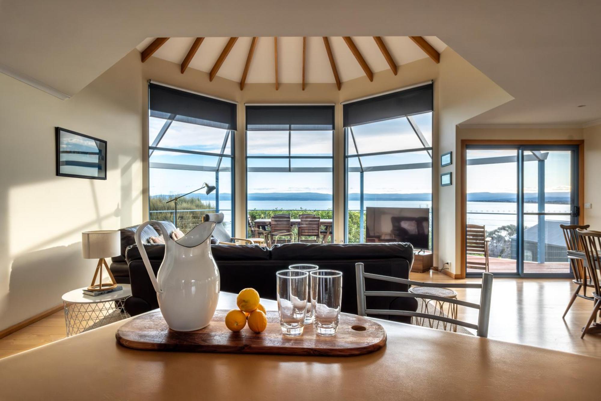 Waterline Holiday Home Coles Bay Exteriör bild
